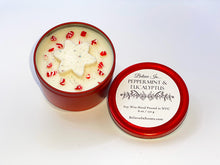 Load image into Gallery viewer, Holiday Wickless Candles 6oz